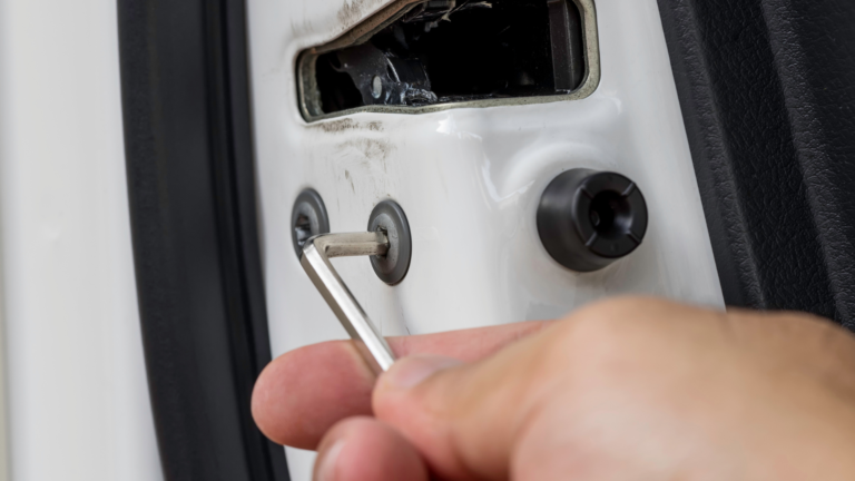 Hassle-Free Car Door Unlocking in El Toro, CA